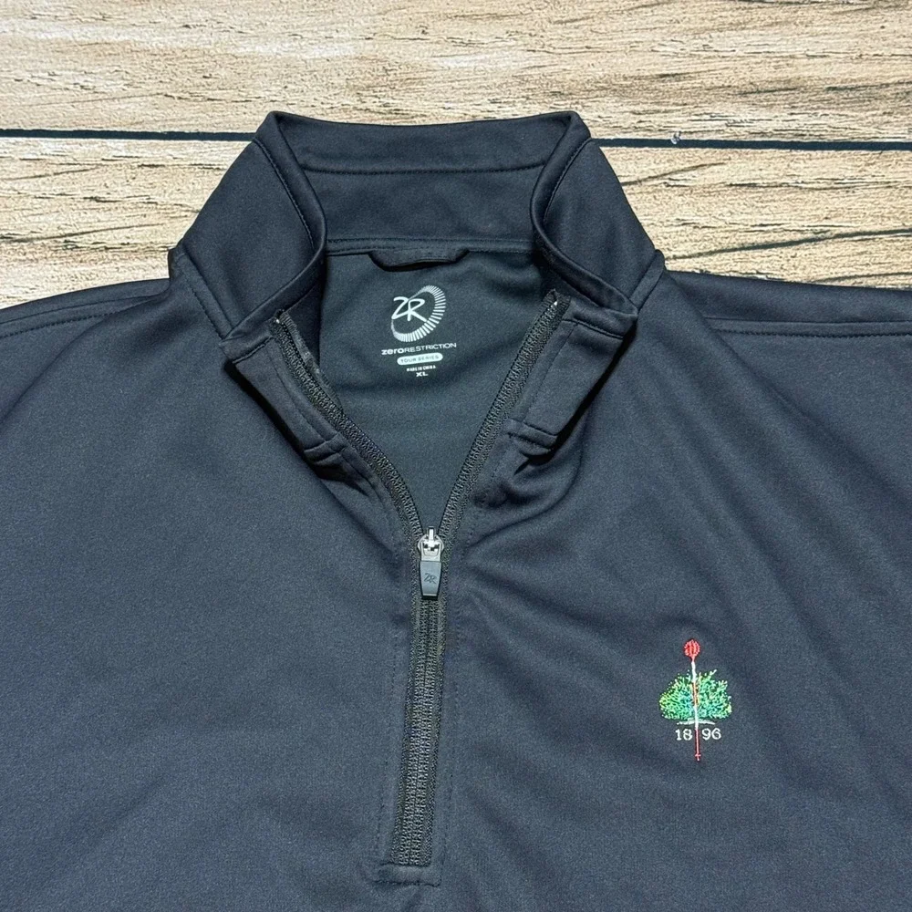 Zero Restriction Vest Mens XL Black Tour Series 1/4 Zip Merion Golf Club